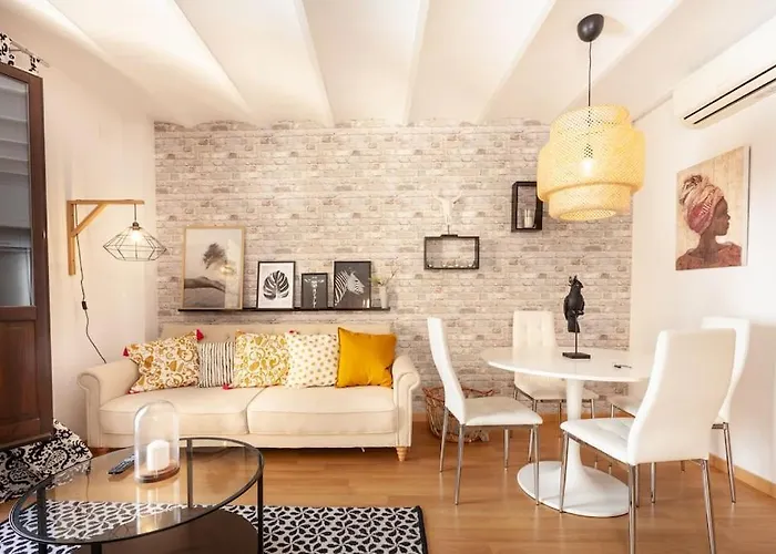 Beautiful Apartment In Abat Street By Batuecas