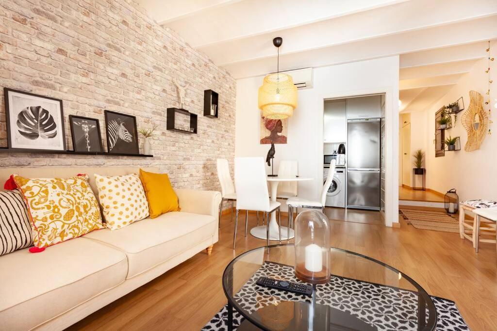Beautiful In Abat Street By Batuecas * Tarragona